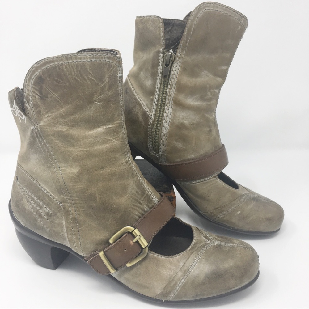 OTBT ELKHART LEATHER BOOTIES